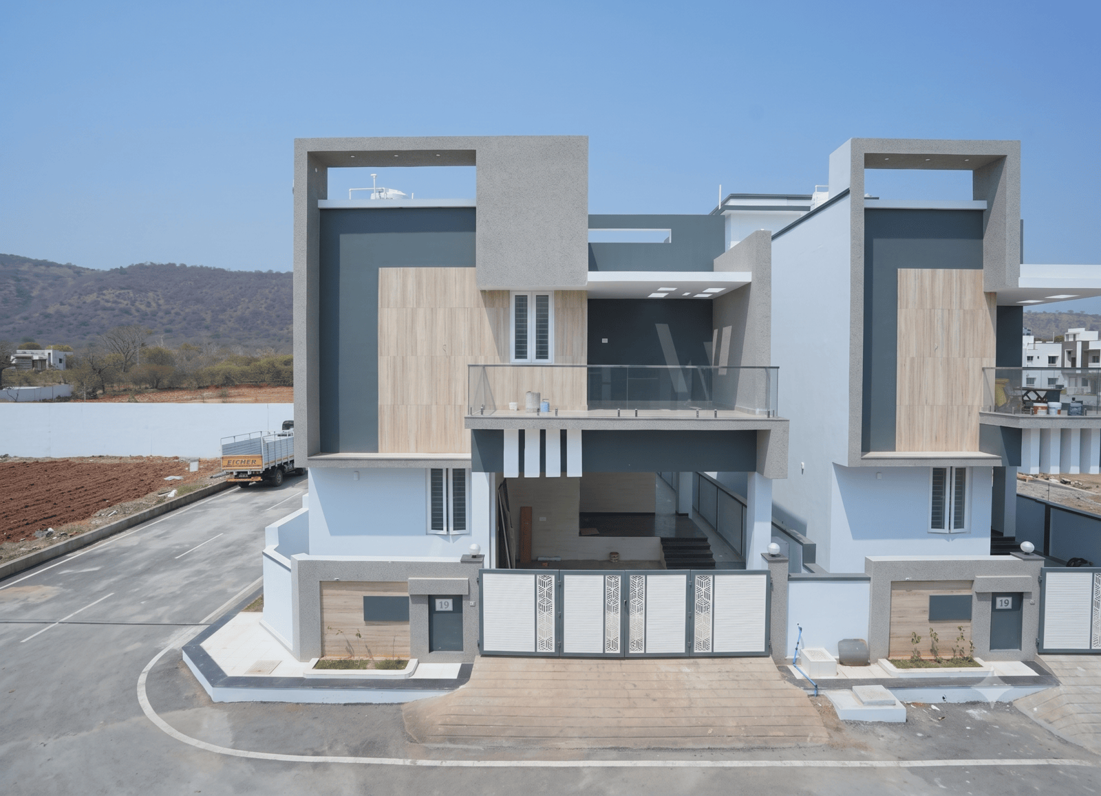 Adhira Luxury Villas